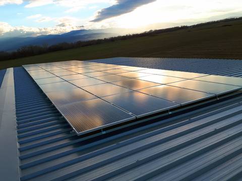 30kWp мрежова фотоволтаична система на покрив