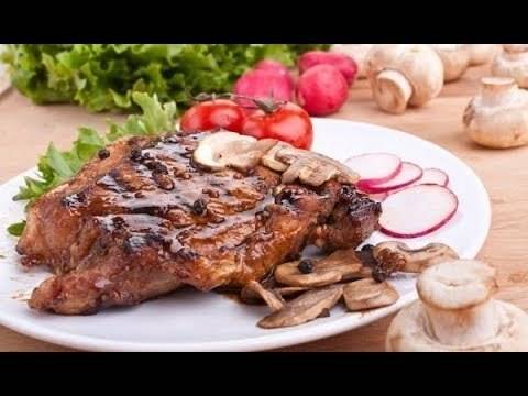 Свински пържоли с гъби в йенска тенджера – Честита Коледа на всички!