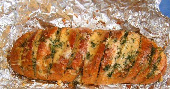 Снощи нямаше нищо в хладилника като се прибрах, а така не ми се ходеше да пазарувам и се сетих за това, направо се пръснах!