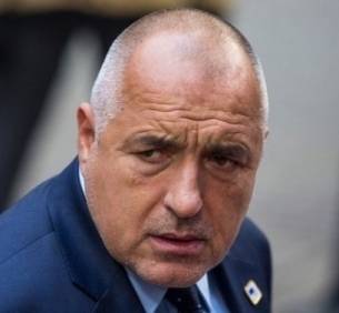 За Нова година подарък от Бойко: Винетка за Околовръстното и скок на водата… Плащай робе