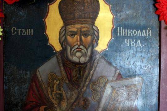 Истинско чудо: Тайна църква на Свети Николай лекува болести и сбъдва желания! (запалете свещ и оставете листче с молбата си)