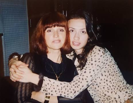 Раиса Иванова: Евгения правеше магии, виждала съм залепени “триъгълничета” под семейната спалня на Банев и майка ми