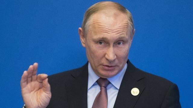 Путин: Дайте ми плажовете, златото и пътища и България ще стане по-добре от Швейцария!