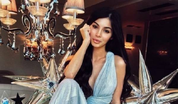 Честито: Мегз напусна хотела, заживя в палата на гаджето си! (виж тук)