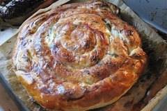 Баница с макарони и сирене