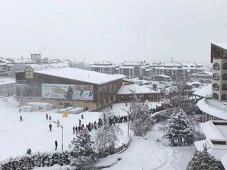 И тази година започнаха опашките за лифта в Банско (ВИДЕО)