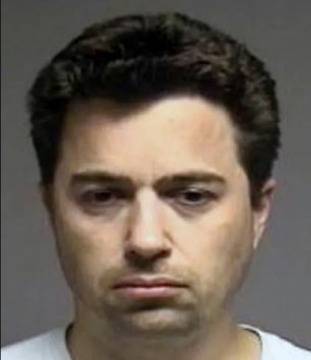 Лидер на банда от педофили е бил пребит до смърт в затвора