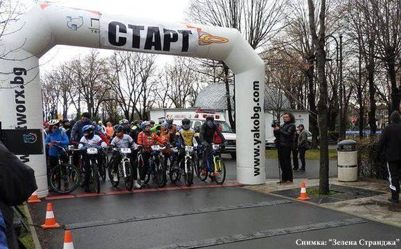 Броени дни до тазгодишния Полумаратон „Атанасовско езеро“