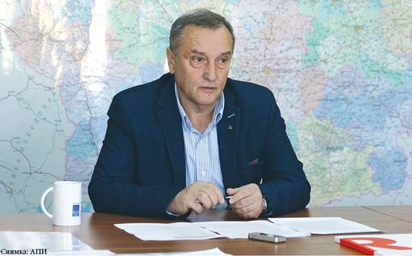 След среща в МС: И шефът на АПИ инж. Глосов си отива