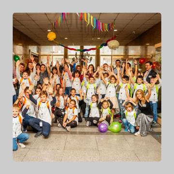 „Гордея се с труда на моите родители“