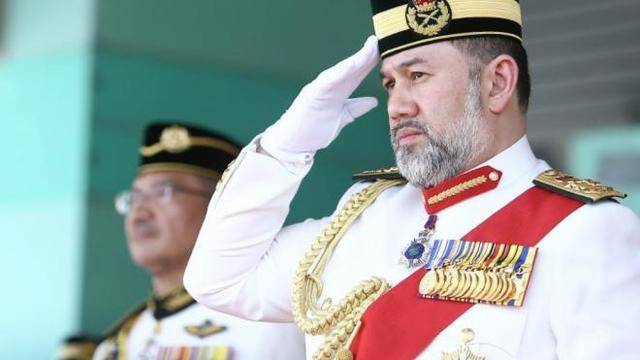 Султанът на Малайзия взе руска миска за съпруга