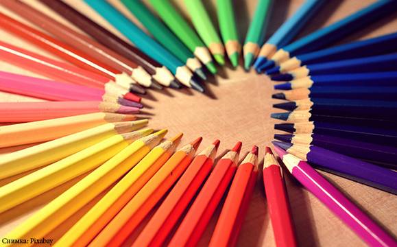 Ученик с кампания в подкрепа на децата от Дневния център за лица с увреждания