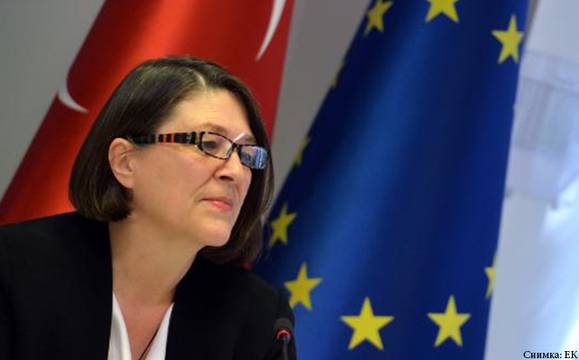 Комисаря по транспорта Виолета Булц с изказване в защита на пакета „Мобилност“