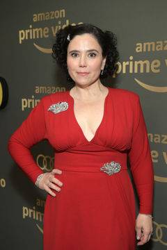 Сочни гърди и разврат…