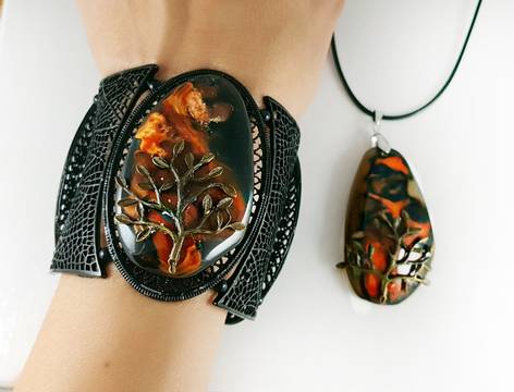 Романтични бижута с естествени камъни за Свети Валентин 2019