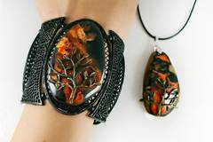 Романтични бижута с естествени камъни за Свети Валентин 2019