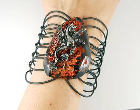 14 романтични идеи за луксозен подарък с бижута