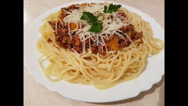 Спагети Болонезе – Любимите ми Спагети Болонезе!