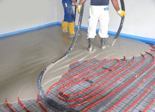 Саморазливни замазки и мазилки върху стенно охлаждане