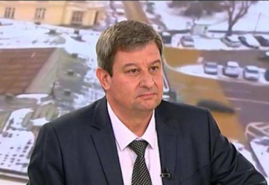 Учителските заплати скачат на 1500 лева