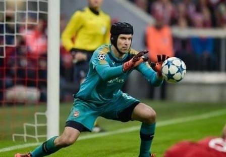 Вратарят на „Арсенал“ Петер Чех спира с футбола в края на сезона