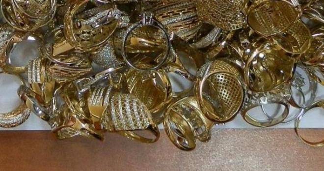 Британците трупат злато преди решаващия вот за Brexit