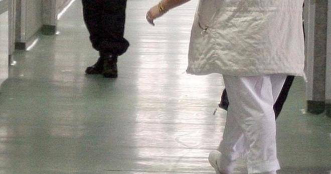 Мистериозна смърт покоси млад хасковски лекар, издъхнал за секунди пред смаяните погледи на колегите му!