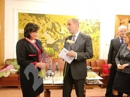 За ЧРД Корнелия получи гербер от Цветанов и 5000 лв. дарение от ГЕРБ