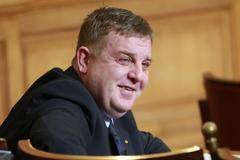 Депутатите одобриха F-16, Каракачанов отива да се пазари през февруари