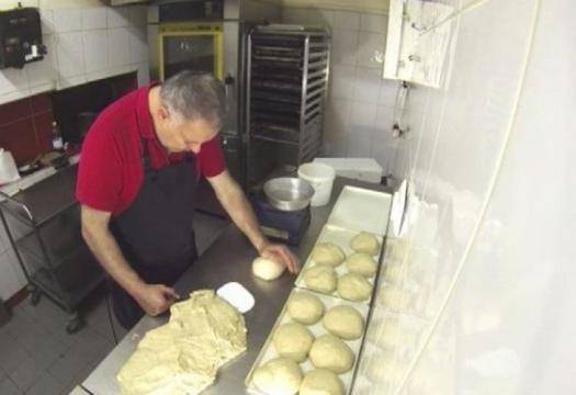 Пекар разкри тайните на приготвянето на най-вкусния хляб