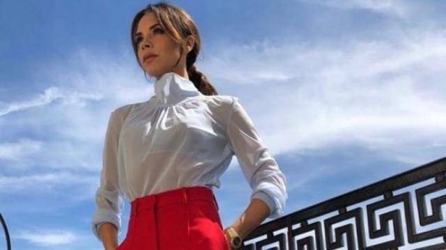 Виктория Бекъм харчи хиляди за козметика със собствената й кръв