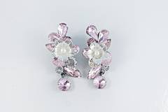 Елегантни обеци за Свети Валентин от серия подаръци с бижута за влюбени