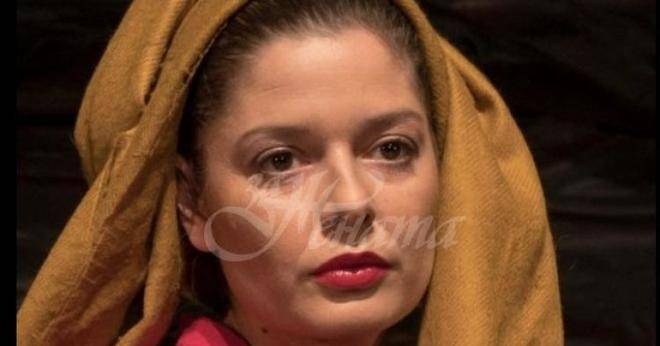 Ето кои са хората, които са плътно до Алекс в този труден момент и й помагат с всичко (снимка)