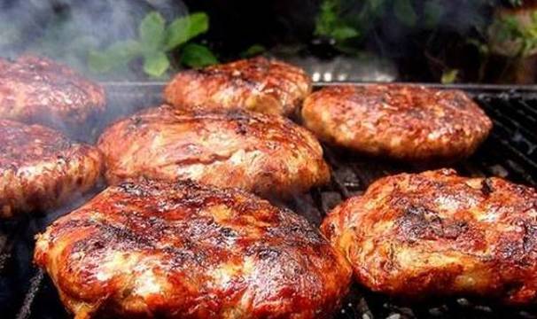 А как са работните заплащания в Сърбия? Догонват ни.