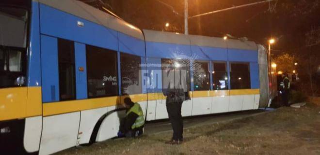 Шофьорка се натресе в трамвай и…