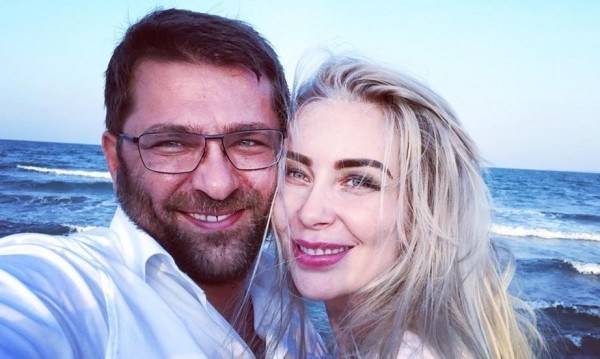 Блага вест Антония Петрова роди първото си дете!