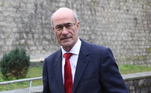 Ако Путин и Орбан действаха като Макрон…