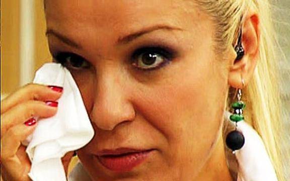 Три кошмара повалят Гала! Отдава се…