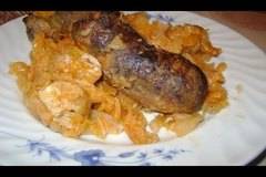 Свинско с кисело зеле и кървавица