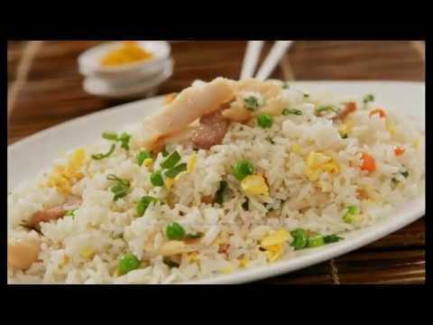 Китайски ориз с яйца и зеленчуци