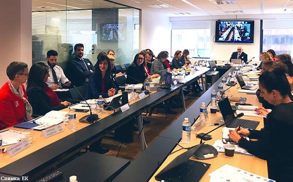 Мария Габриел стартира инициатива за повече жени в сектора на киберсигурността