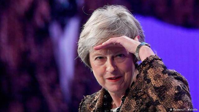 Спрете член 50-ти, мисис Мей!