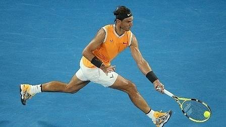 Надал не остави шансове на Циципас по пътя към пети финал в Австралия