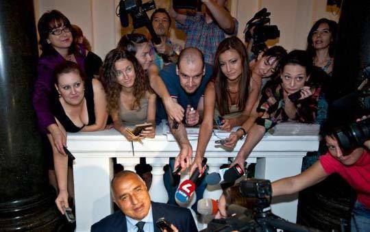 Йончева, прокурори, хекимянчета, Волен, Цветанов… Как новините могат да те отчаят