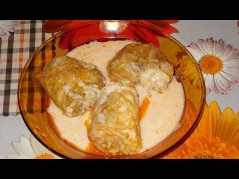 Зелеви Сарми с Млечен Бял Сос