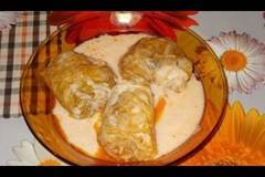 Зелеви Сарми с Млечен Бял Сос