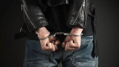 Дряновец с наркотици опита да избяга от полицейски патрул