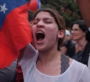 „Долу ръцете от Венецуела!“