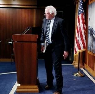 Бърни Сандърс също е „агент на Кремъл“, според американска журналистка