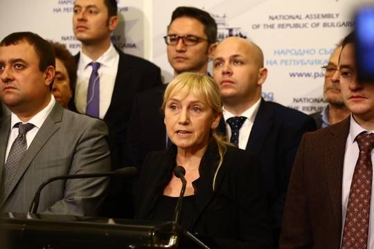 Елена Йончева или доносите на една матрона (шантаж и откуп)